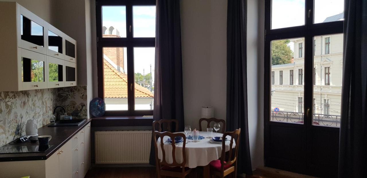 Astronomiczny Apartament , Mieszkanie 2 Pokojowe. Parking. Stary Toruń Eksteriør billede
